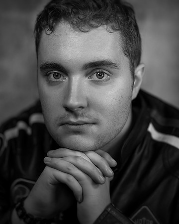 b20171027-Joseph Headshots 2017 - Home - Stephen Hawke-263_pp1_spe1